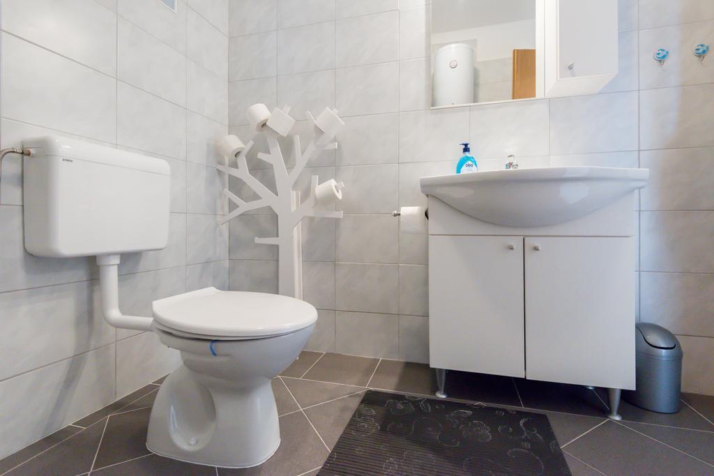 Apartment Rita Preko Eksteriør bilde